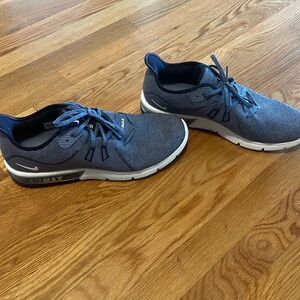 Nike men’s sneakers